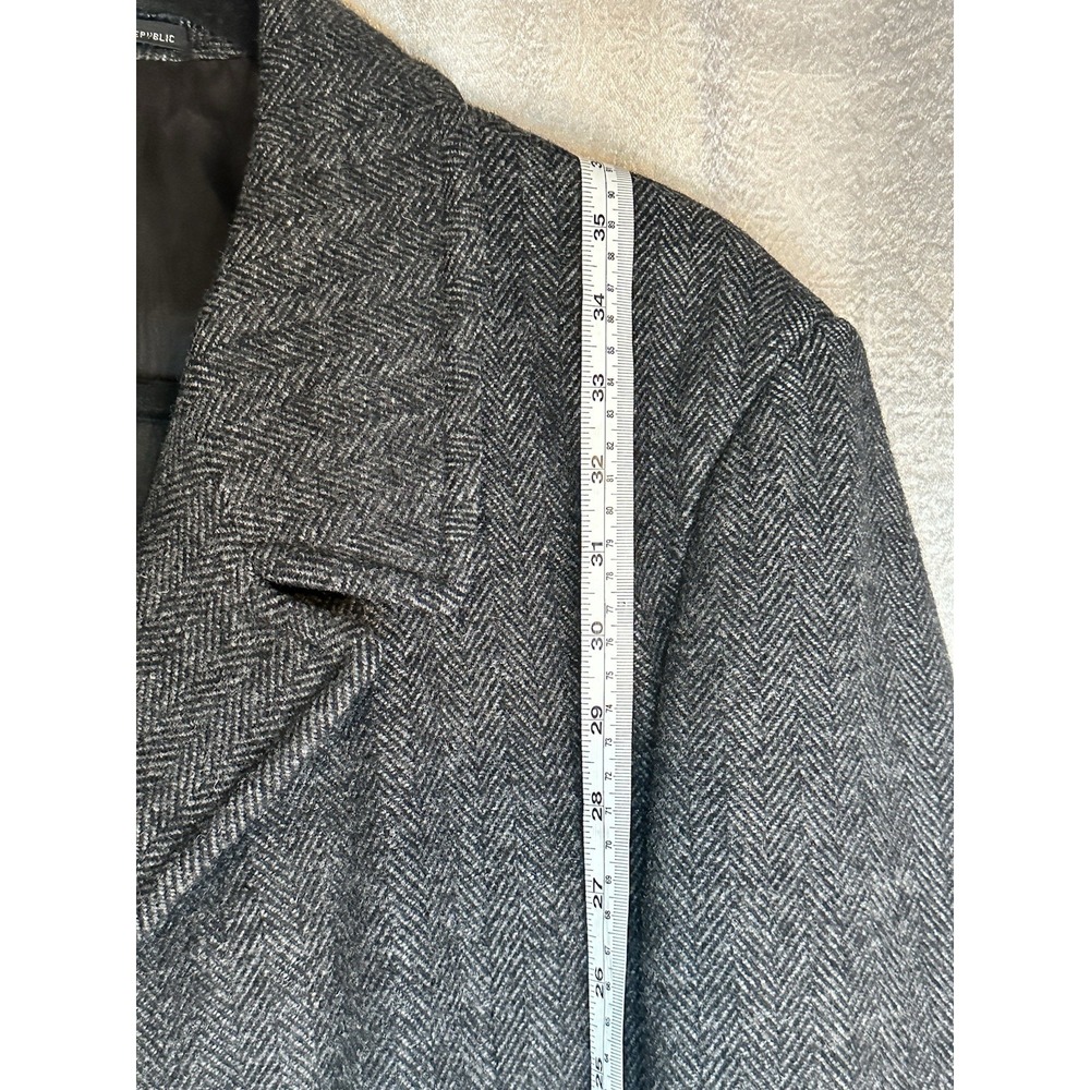 Ralph Lauren Gray Coat Jacket Blazer Working Buttons/pockets. See Disc